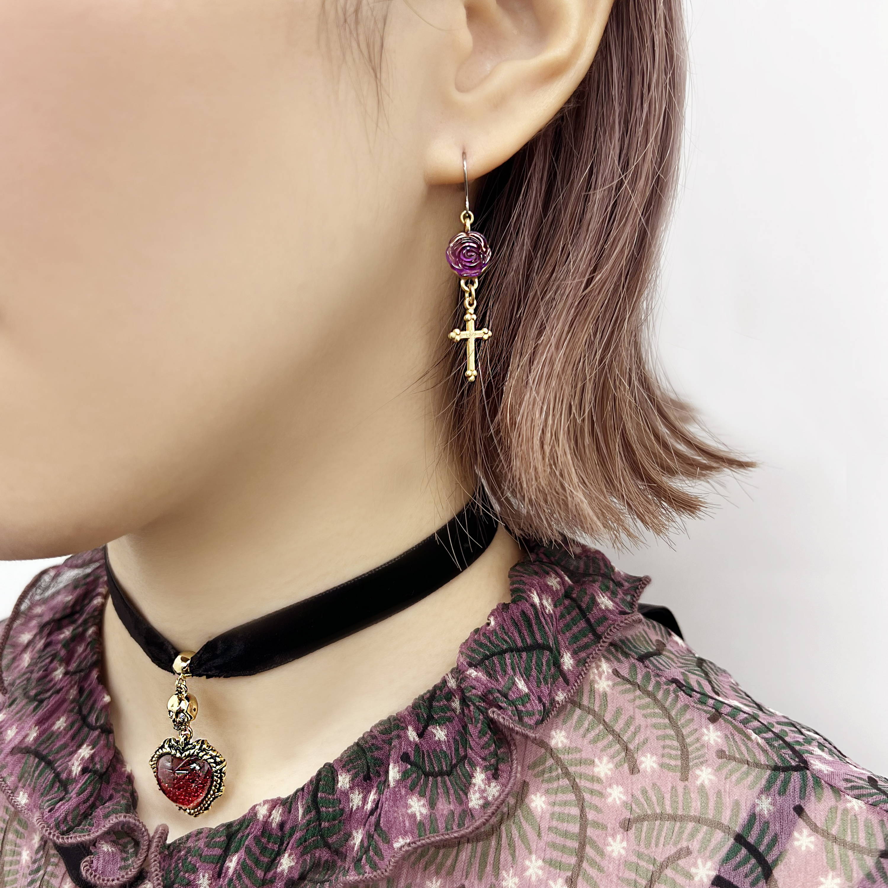 STUSSY★ シルバイニシャルチャームのペンダント element